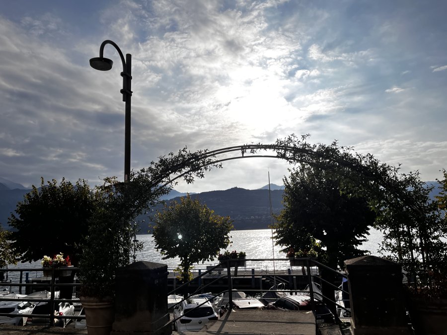 Tavernola Bergamasca, Bergamo, Italia